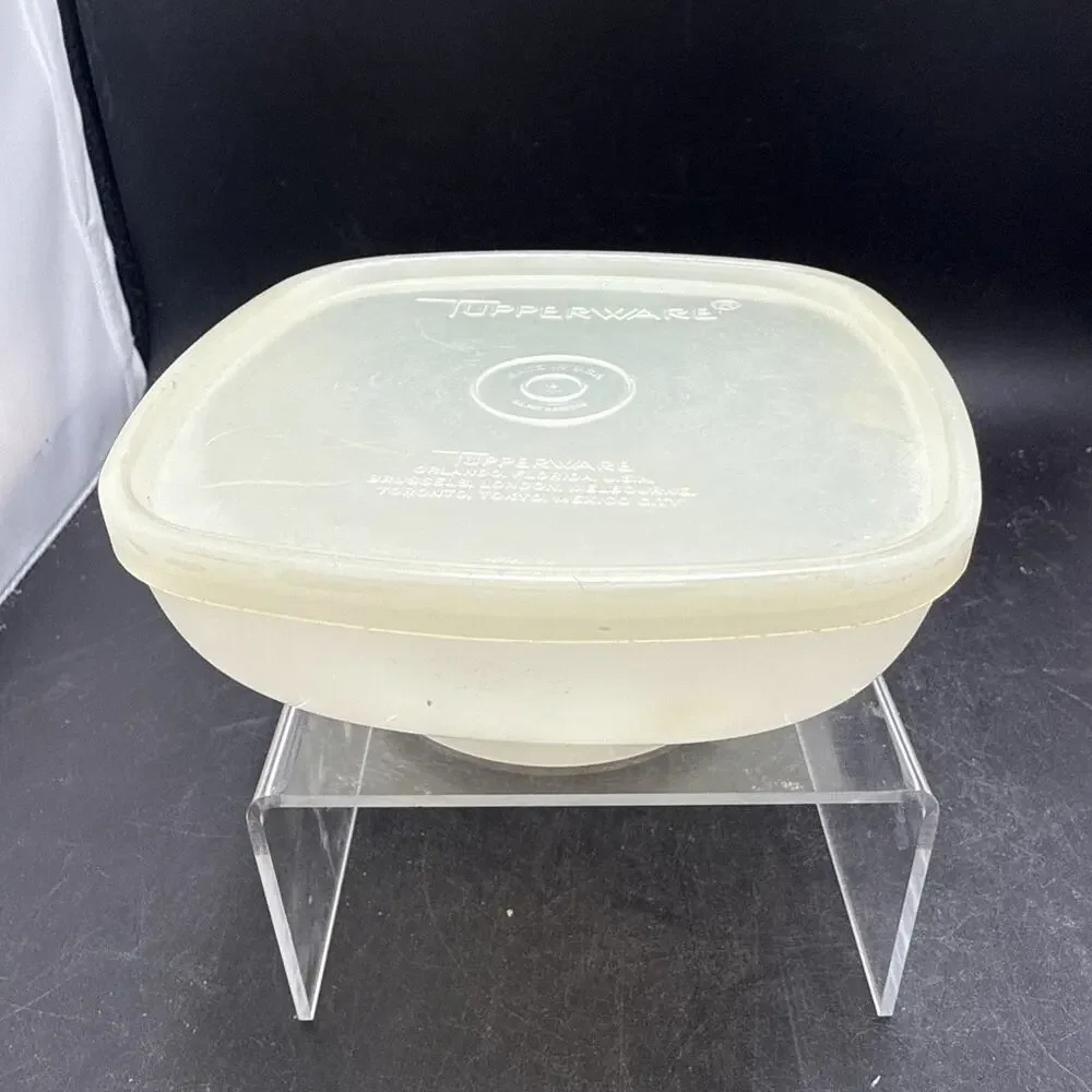 Vintage Tupperware 770-4 Serve-Ette Dip Bowl w/ Lid White Snack Server USA